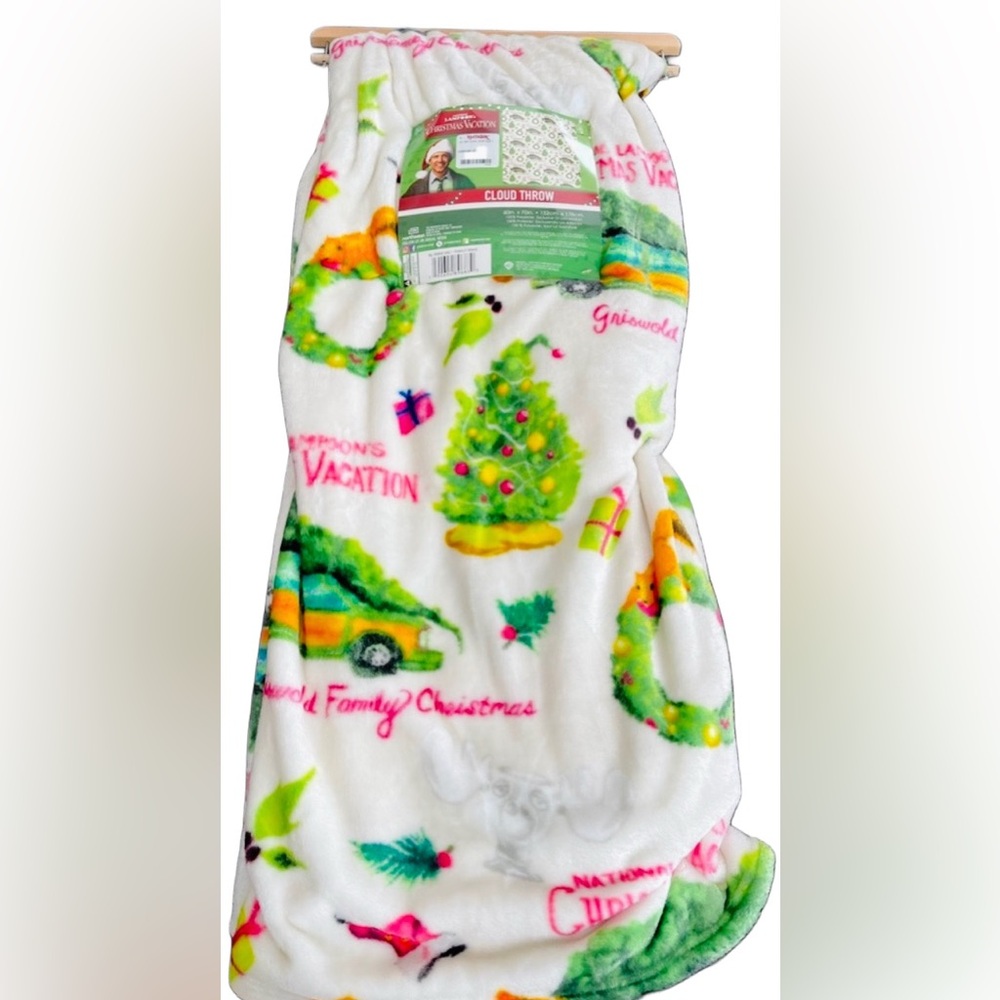 VIRAL National Lampoon Christmas Vacation Blanket